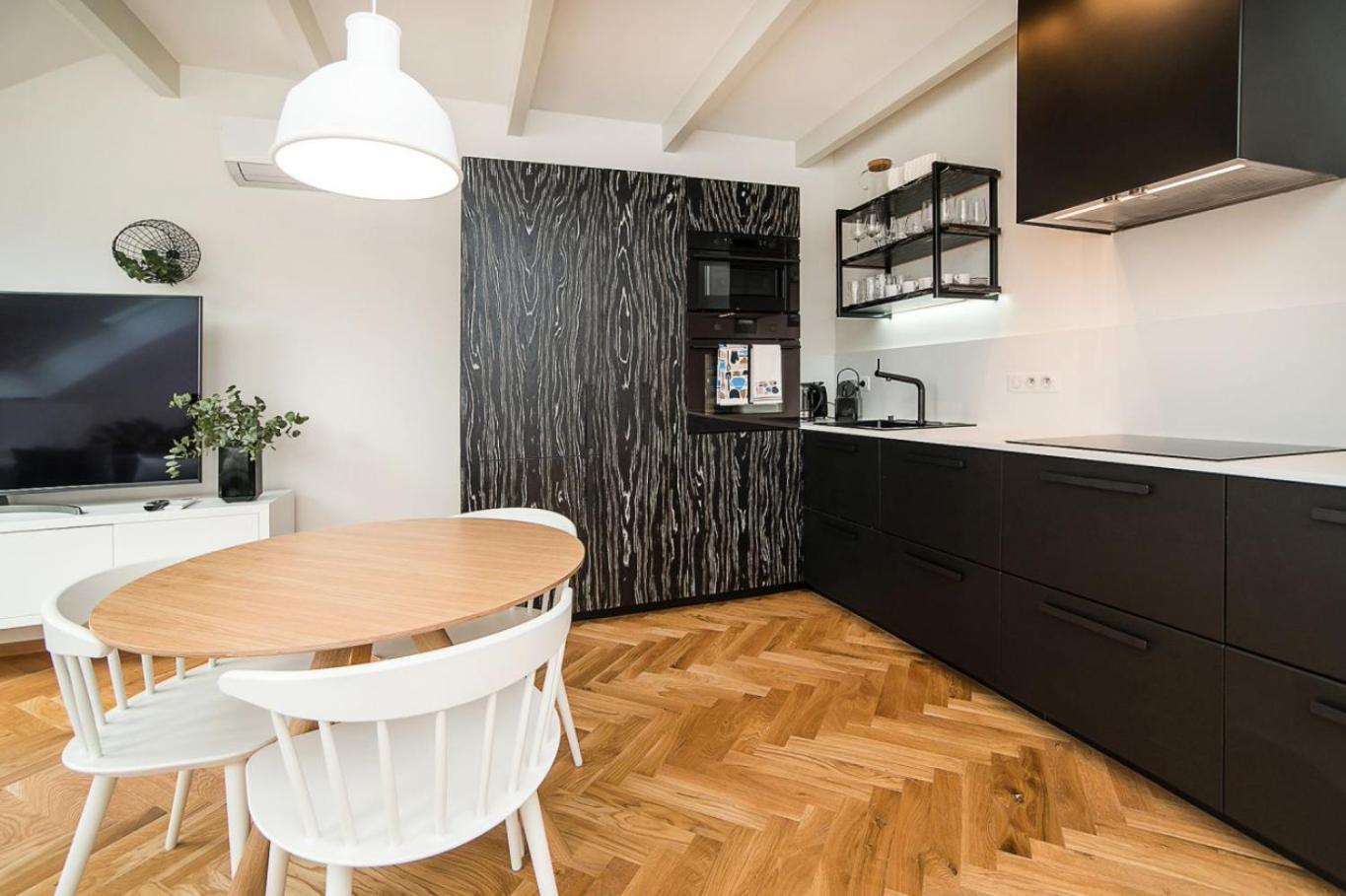 Large And Modern Apartment In The Heart Of Prague Exterior photo